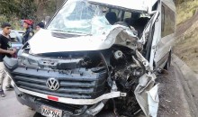 Aparatoso accidente de tránsito en Tambomachay deja 25 personas heridas