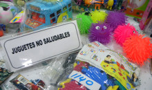 Incautan 5 mil juguetes tóxicos ante proximidad de fiestas de fin de año Incautan 5 mil juguetes tóxicos ante proximidad de fiestas de fin de año