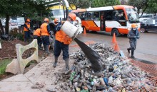 Seda Cusco libera colectores de aguas pluviales y retira basura y botellas