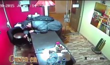 Video muestra el robo de dinero en efectivo dentro de un hotel de San Blas
