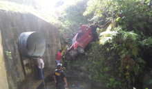 En vía Quincemil Mazuco accidente de tránsito deja a tres personas heridas