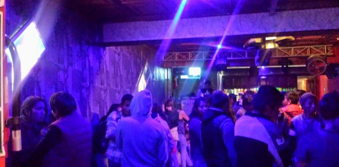 Ponen bajo custodia policial a 21 menores en las discotecas Rumbera, Hipnosis e Idiza Ponen bajo custodia policial a 21 menores en las discotecas Rumbera, Hipnosis e Idiza
