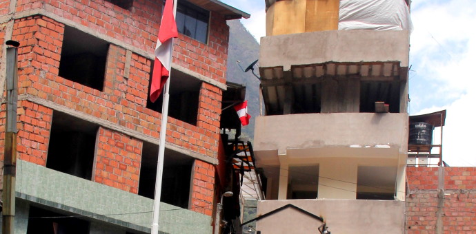Municipalidad de MachuPicchu ordena la demolición de edificio de 7 pisos