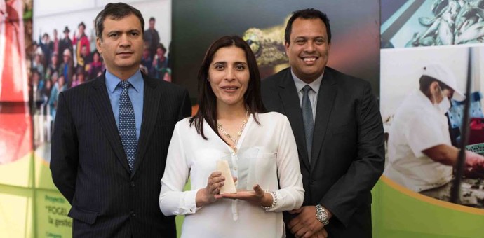 Pluspetrol recibe Premio al Desarrollo Sostenible 2016