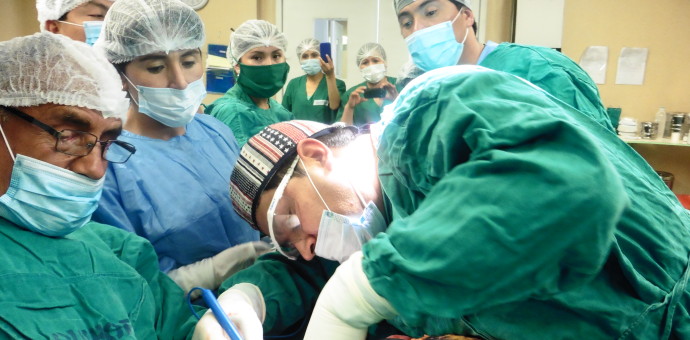 En hospital Lorena extirpan tumor gigante de 4 kilos a paciente de 25 años