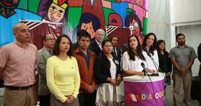 Verónika Mendoza: violencia hacia las mujeres es inaceptable