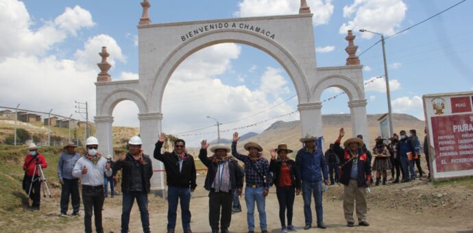 Autoridades de Chamaca inauguraron el asfaltado de 9 calles y avenidas del distrito