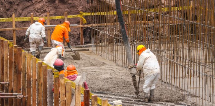 En agosto de este año concluirán la construcción del puente Costanera I de la Vía Expresa