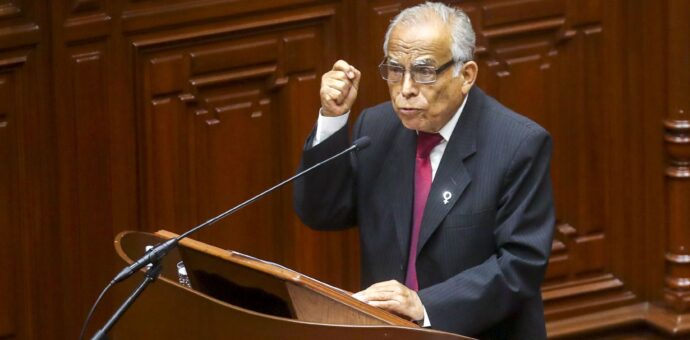 Premier: Perú crecerá hasta 4 % el 2022 impulsando mayor igualdad y equidad