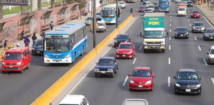 Ejecutivo dispuso que se conforme la Comisión Consultiva de Transporte