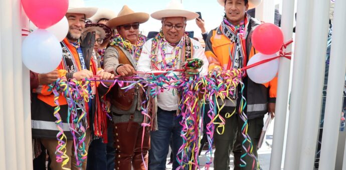 Hudbay entrega moderno establecimiento de salud que beneficiará a mas de 1,500 pobladores de Chilloroya