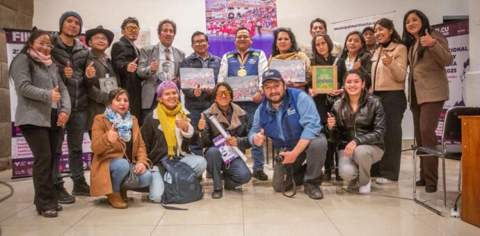 Municipalidad de Santiago presente en la FILL- Cusco 2025 con el «Libro de Oro» Municipalidad de Santiago presente en la FILL- Cusco 2025 con el «Libro de Oro»