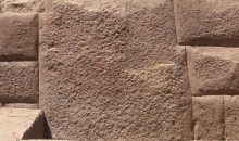 Descubren piedra inca de 13 ángulos en sitio arqueológico de Huancavelica