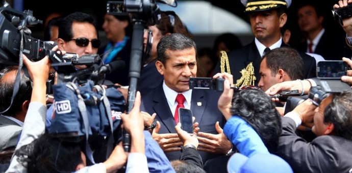 Cusqueños abuchearon e insultaron al presidente Ollanta Humala