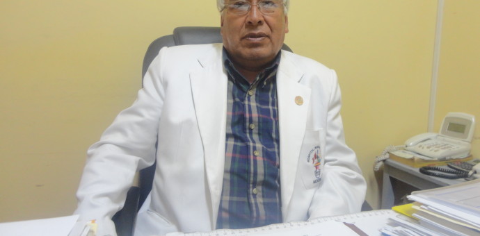 Director regional de Salud ratificó en el cargo al director del hospital Regional