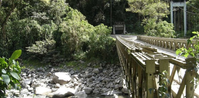 Puente Ruinas de Machu Picchu será cambiado por otro nuevo y mas moderno