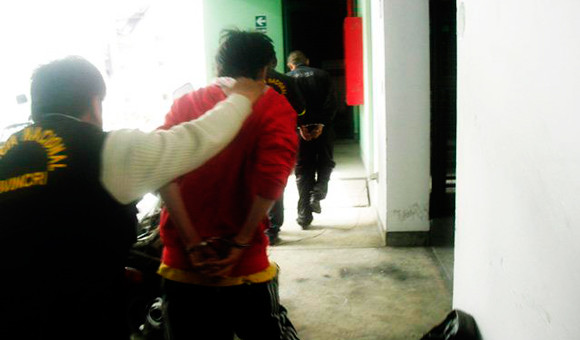 Policía de Santiago captura a peligrosa banda delictiva integrada por 2 menores
