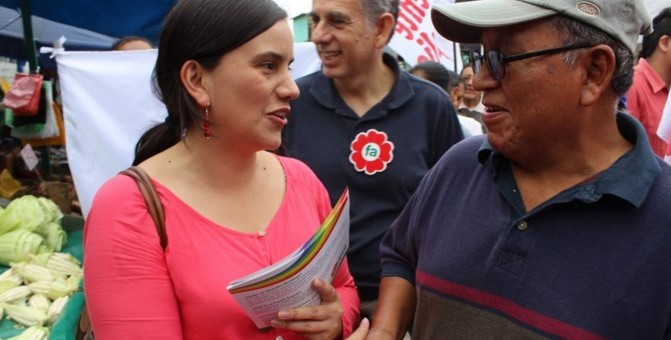 Verónika Mendoza ofrece inhabilitar a funcionarios condenados por corrupción