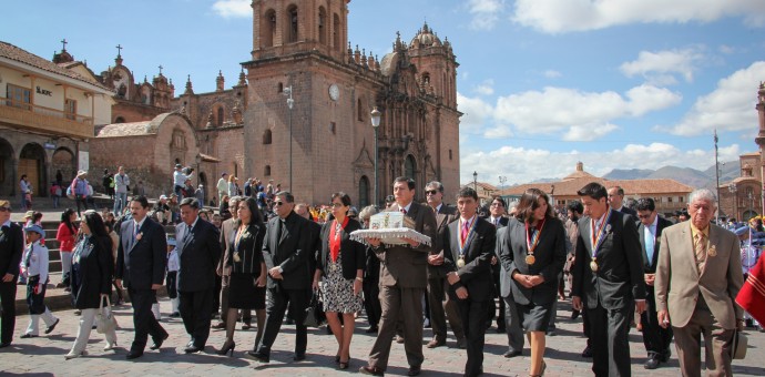 Emotivo homenaje por el IV centenario de fallecimiento del Inca Garcilaso