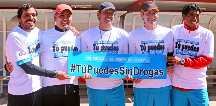 Club Cienciano se sumó a campaña nacional de Devida «Tú Puedes sin Drogas»