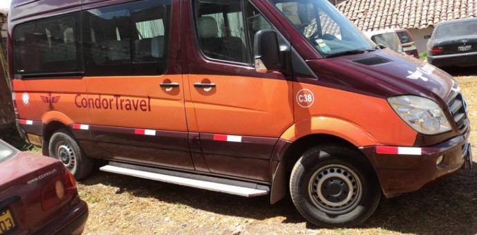Vehículos Cóndor Travel fueron llevados al depósito Municipal por no tener autorización para realizar servicio de transporte 