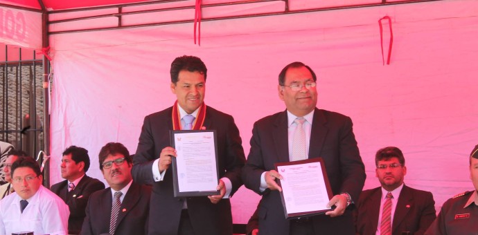 Para marzo del 2017 debe concretarse la instalación de banda ancha en la región Cusco