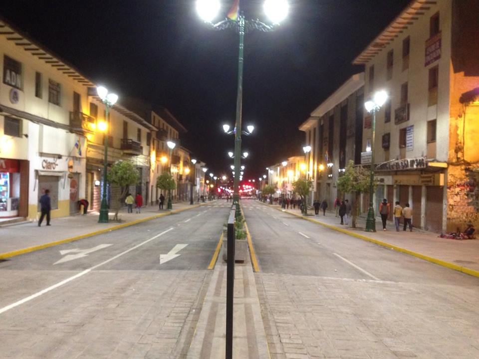 Avenida Túpac Amaru contará con moderna tecnología de iluminación LED
