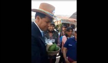 La impertinencia del Gobernador Regional al ignorar a un niño en la Expo Huancaro (VIDEO)