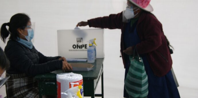 Ciudadanos que cumplieron rol de miembro de mesa ya pueden registrarse en web de la ONPE para cobrar