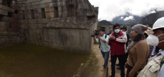 Ministra de Cultura en Cusco pide a la ciudadanía y turistas proteger el patrimonio cultural