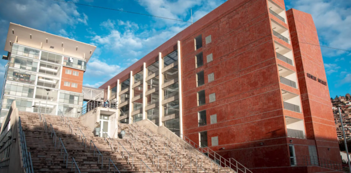 ¿Qué ocurre en la Escuela de Historia de la UNSAAC?
