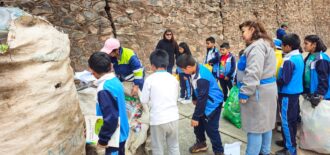 Escolares de Santiago lideran campaña de reciclaje que permitió recolectar más de ocho toneladas de residuos aprovechables