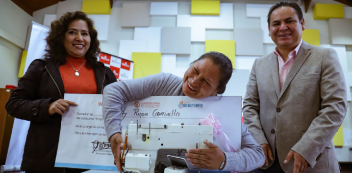 Municipalidad de Wanchaq y Asociación Kallpa impulsan inclusión y emprendedurismo con taller de confección y entrega de herramientas productivas