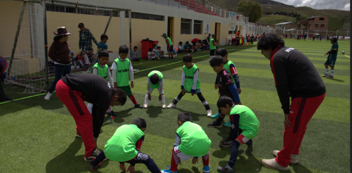 Más de 200 niños y jóvenes chumbivilcanos se integran a través de programas de vacaciones útiles