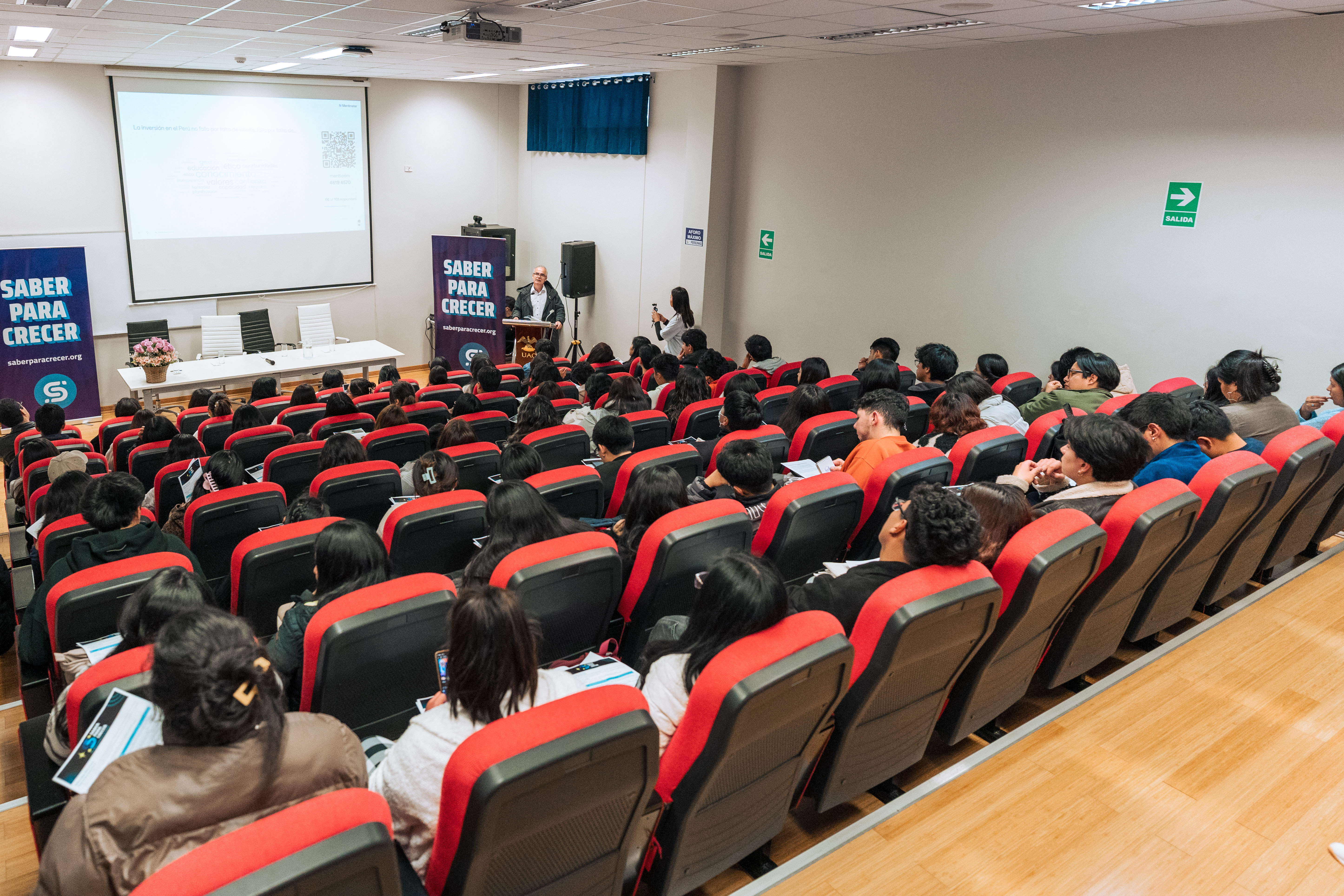 Diálogos Universitarios: La propuesta de Saber Para Crecer para reforzar la participación ciudadana juvenil